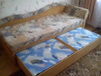  Тахта двухспальная б/у в хорошем состоянии.  - Изображение #1, Объявление #1116953