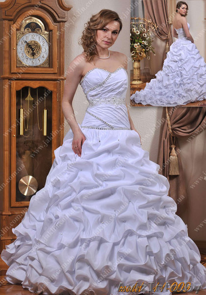 ПРОДАМ СВАДЕБНЫЕ ПЛАТЬЯ - Изображение #8, Объявление #528535