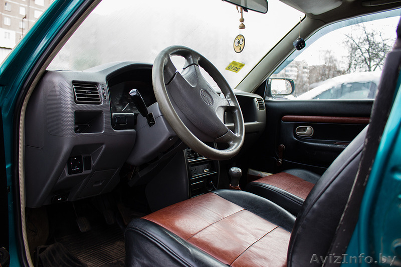 Продам Мазда Дэмио 2000 год, не на ходу, проблемы с двигателем - Изображение #1, Объявление #1372395